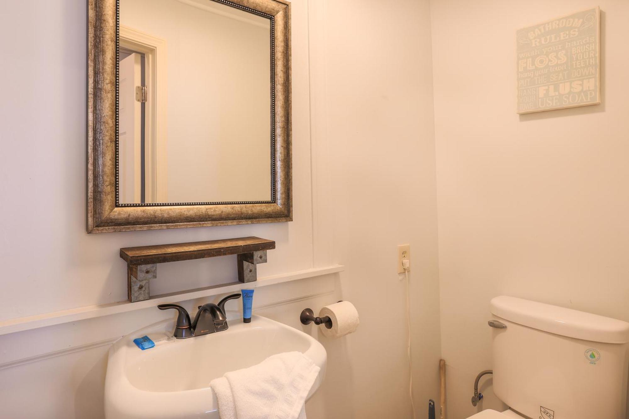Relaxing 3Br Cottage 1 Mile To Main St Attractions Views 蓋特林堡 外观 照片