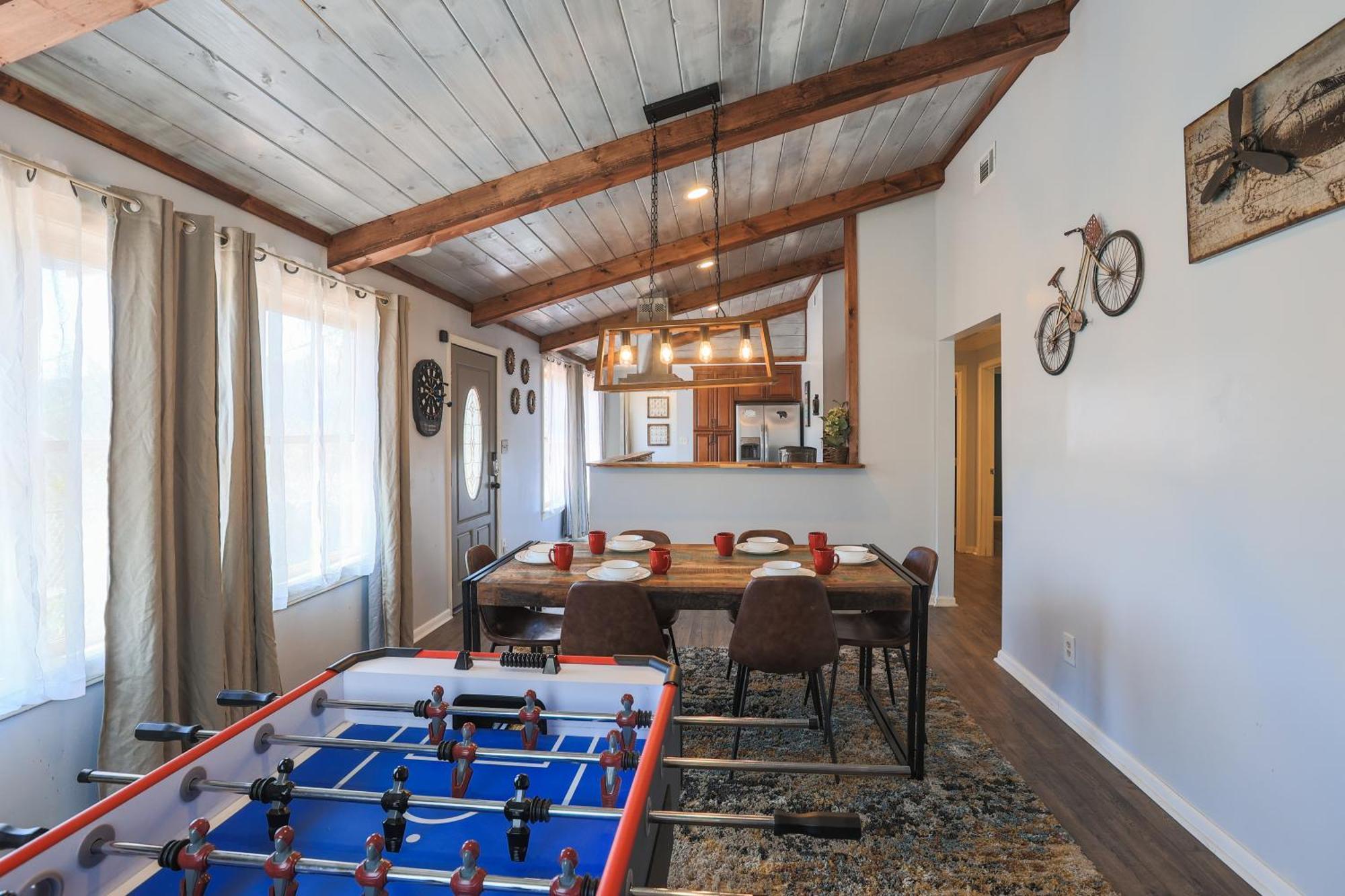 Relaxing 3Br Cottage 1 Mile To Main St Attractions Views 蓋特林堡 外观 照片