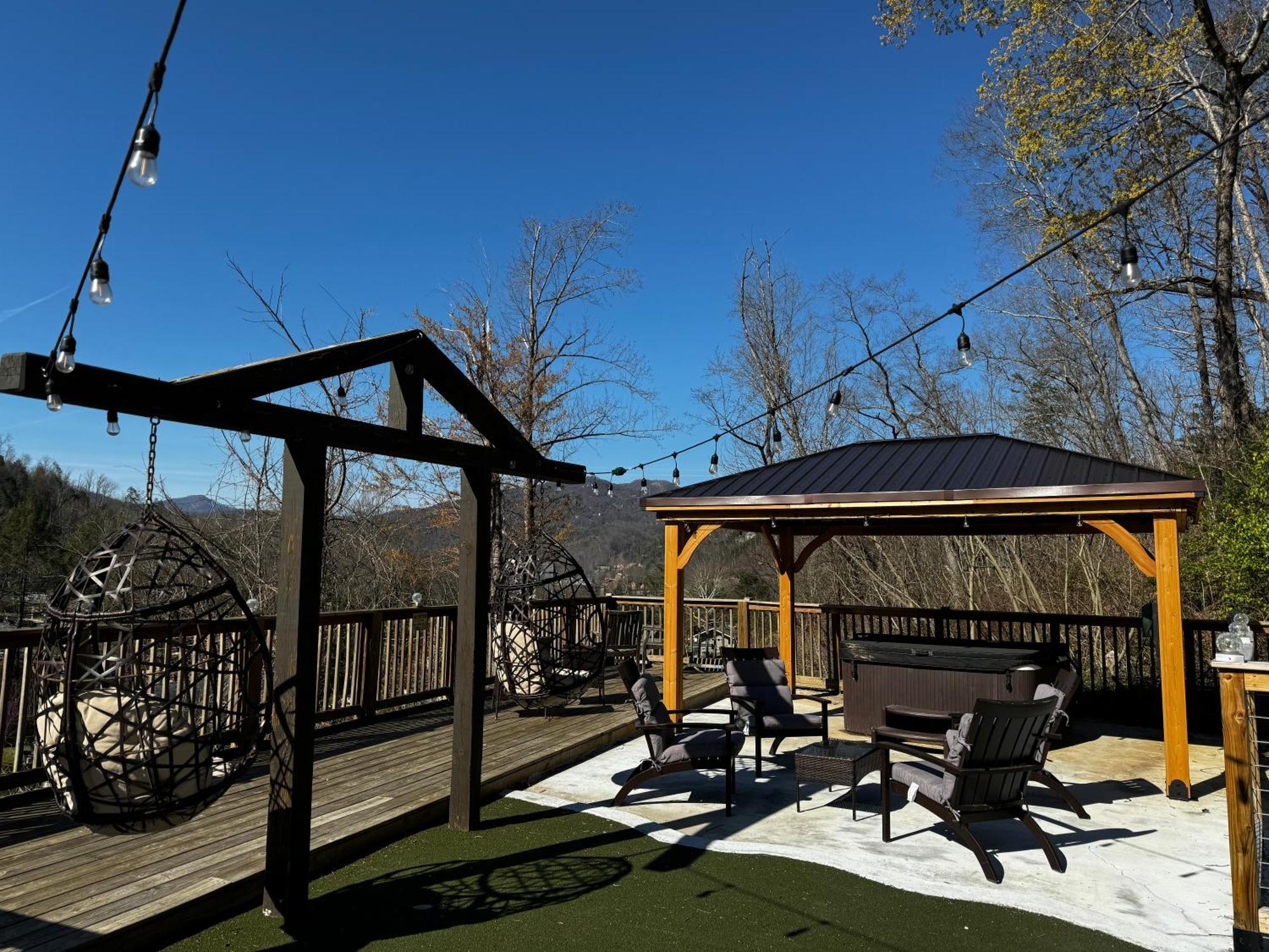 Relaxing 3Br Cottage 1 Mile To Main St Attractions Views 蓋特林堡 外观 照片